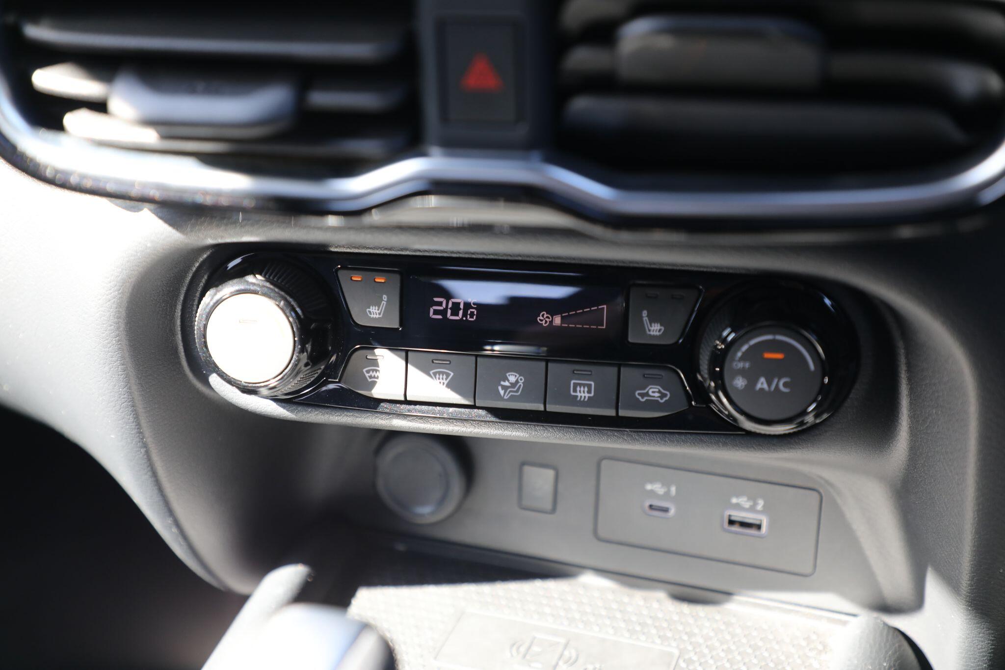 Large vehicle image